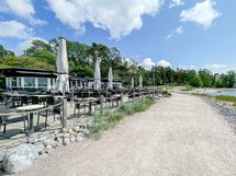 Cafe Torpanrantaan on matkaa asunnolta vain 450m
