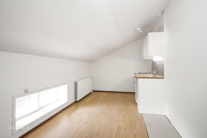 Business premises image