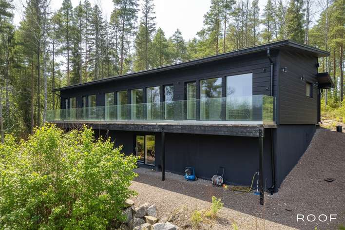 Omakotitalo, 3h, tupak, kph/wc, khh/wc, s, las.ter., var., 131/322 m², Särkilahti - Näkymä 3