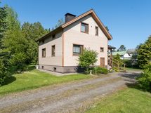 Julkisivua