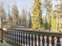 parveke (käynti olohuone 2.sta)