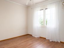 Yläkerran makuuhuone