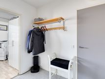 Eteinen / Tambur