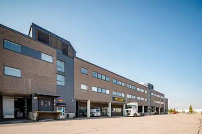Toimitila, 1 751 m², Viinikkala - View 3