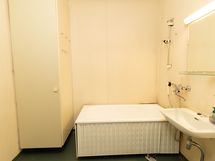 Alkuperäinen kylpyhuone 1