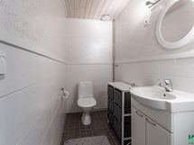 Erillinen wc