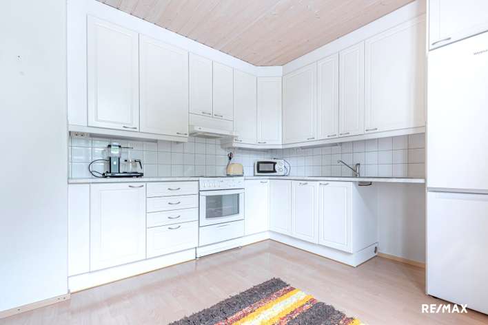 Kerrostalo, 1h+k+wc, 40,4 m², Mustamännistö - Näkymä 3