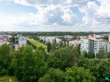 Näkymiä kattoterassilta.