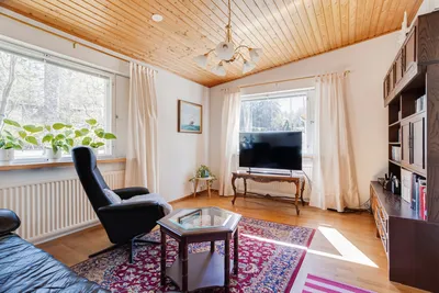 Omakotitalo, 3h,k,kph,s,2erill.wc, autotalli, varastot, 60/123 m², Nupuri - Vista 3