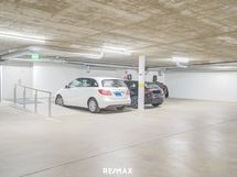 Lämmin parkkihalli