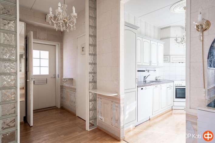 Kerrostalo, 3h+k ja ulkoterassi (yhtiöjärjestys 3h+k), 74 m², Mustamännistö – pohled 4