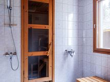 Kylpyhuone ja sauna