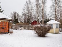 Finnepäkintien puoleinen asunto