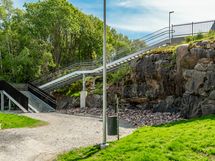 Nopea kulku massatehtaan puistoon ja keskustaan