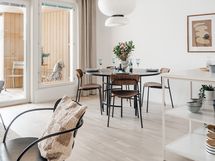 Valokuva vastaavasta kodista 1. kerroksessa