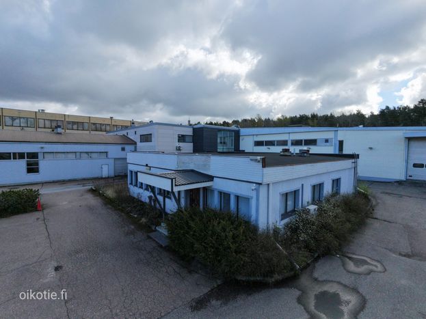 Business premises image