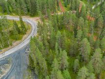 Kuusamo, Ruka Länsirinne, Hiihtokouluntie