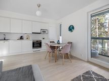 Keittiö ja ruokailutila