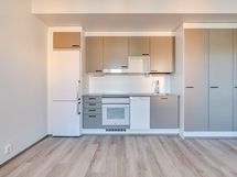 Sisäkuvat ovat 5. kerroksen asunnosta B31, joka on 24 m²