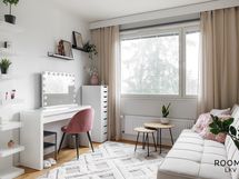 2 makuuhuone jossa...