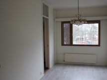 MH 1, jossa vaatehuone