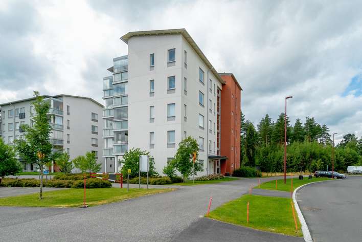 Kerrostalo, 3h,k+s+kph+lasitettu parveke (yj.mukaan 3h+kk+s), 69 m², Keskusta, Hyvinkää