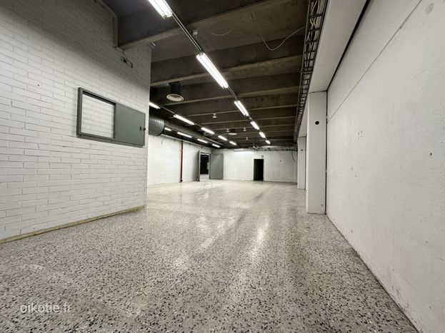 Business premises image
