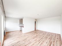 Tilava ja valoisa parvekkeellinen kaksio, erinomaisella sijainnilla Kannelmäessä!