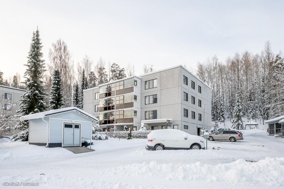 Hissitalon muuttovalmis, saunallinen kaksio hyvällä sijainnilla!