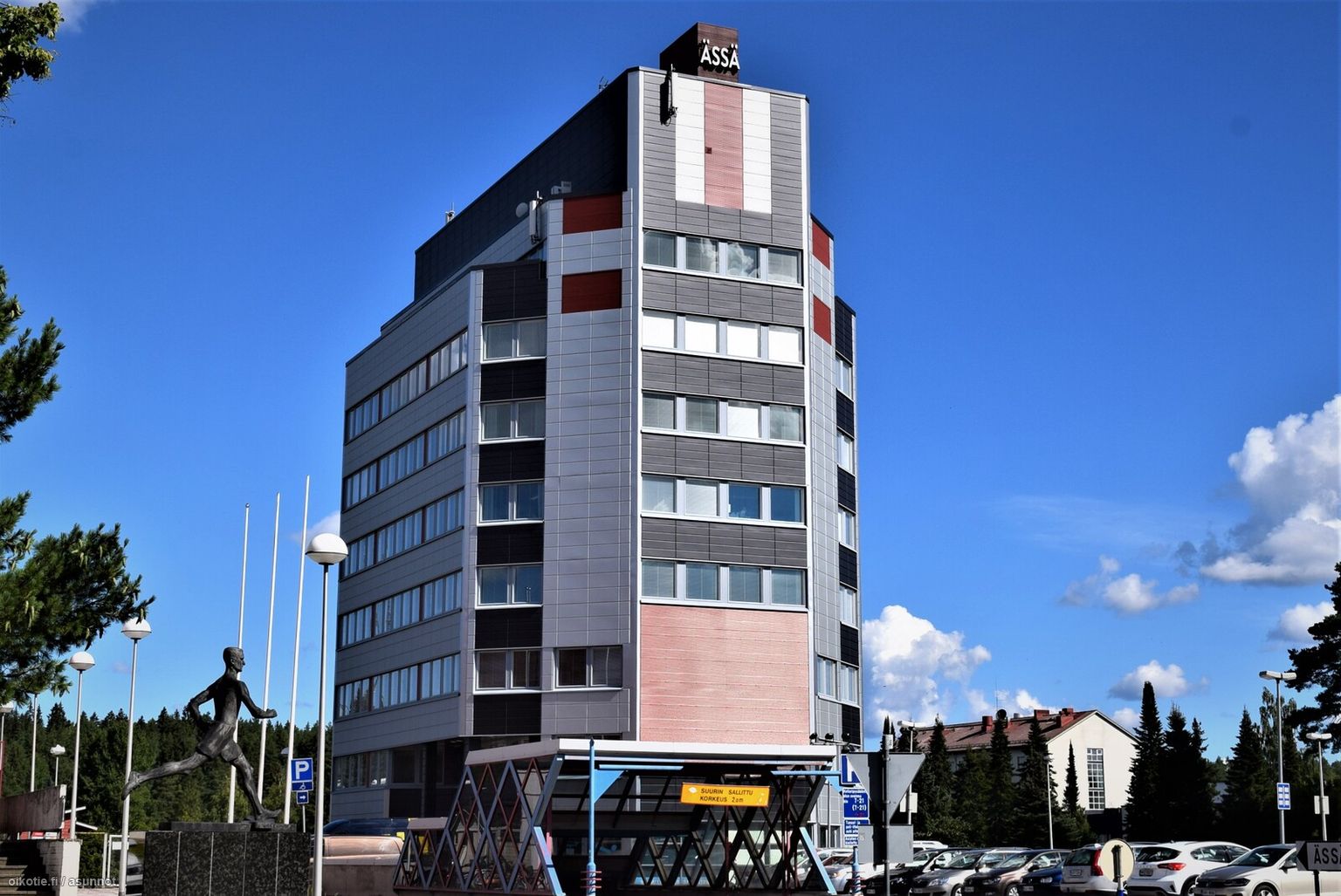 137 m² Ilmarinkuja 3, 45100 Kouvola Toimistotila vuokrattavana - Oikotie  16932633