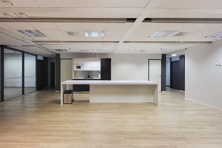 Liiketila, 370 m², Otaniemi - Näkymä 2