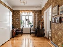 Neljäs makuuhuone / työhuone