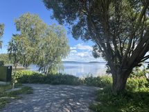 Pyhäjärvi on vain kivenheiton päässä