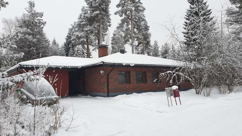 Omakotitalo, 4h+k+khh+ph+s+autotalli+irtaimisto+puuvarasto, 104/169 m², Vilhula - Näkymä 2