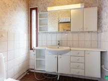 Yläkerran WC