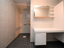 Pesuhuone / kodinhoito