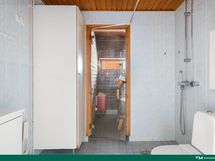 Kylpyhuone ja sauna