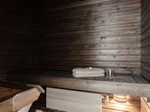 Tumma sauna luo tunnelmaa