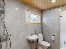 Remontoitu pesuhuone