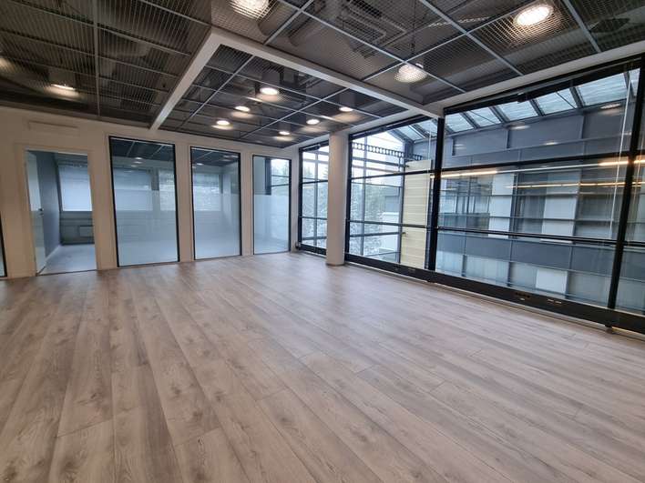 Liiketila, 218,5 m², Leppävaara