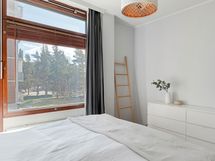 Rauhalliset ja vehreät näkymät sisäpihalle