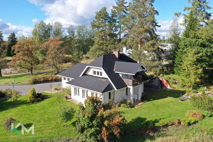 Omakotitalo, 4-5h, k, s, kph, pkh, vh, khh, 2wc, parv, ter, autok, autotalli/kesäsauna, 157/173 m², Arrakoski - Näkymä 4