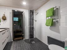 Myös wc