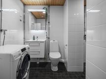 Uusi kylpyhuone valmistui joulukuussa 2024.