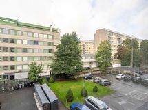 Näkymät sisäpihalle.