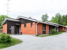 Rivitalon päätyhuoneisto