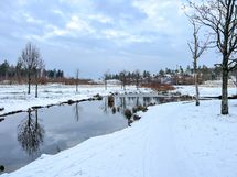 Vieressä on hienoja ulkoilualueita kuten Kivikonpuisto.