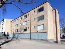 Asunnot toisen kerroksen tasolla
