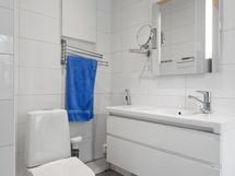 Kodinhoitohuone/wc
