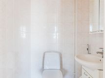 Erillinen wc